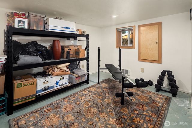 232 N Sunset Drive, Camano Island, WA 98282