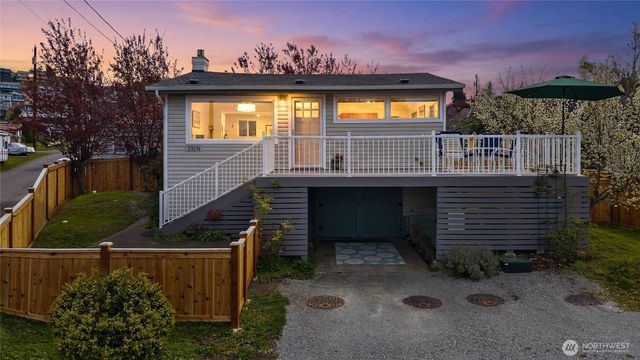 232 N Sunset Drive, Camano Island, WA 98282