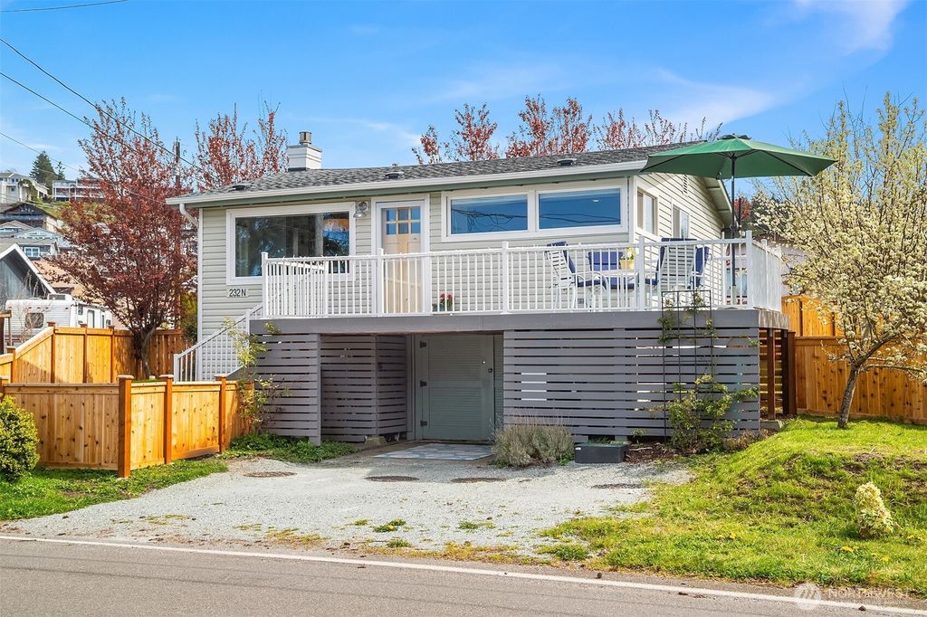 232 N Sunset Drive, Camano Island, WA 98282