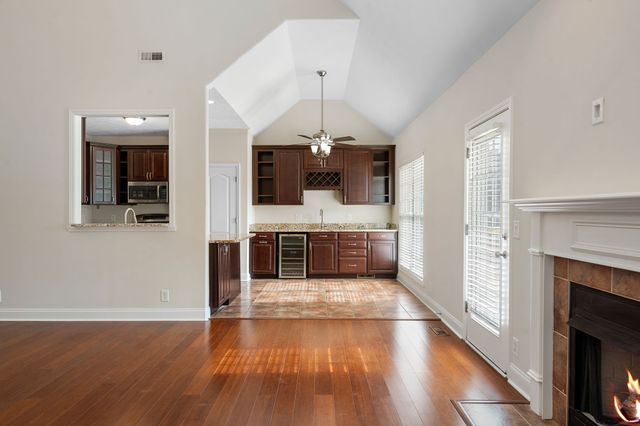 205 Cullom Way, Clarksville, TN 37043