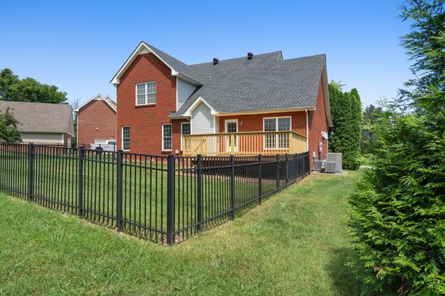 205 Cullom Way, Clarksville, TN 37043