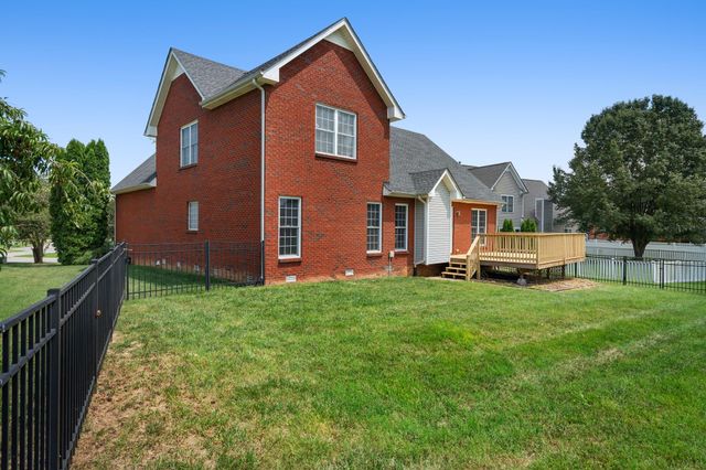 205 Cullom Way, Clarksville, TN 37043