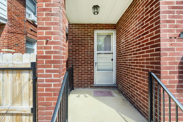 1616 W PHILADELPHIA ST, York, PA 17404