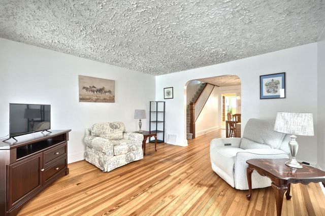1616 W PHILADELPHIA ST, York, PA 17404