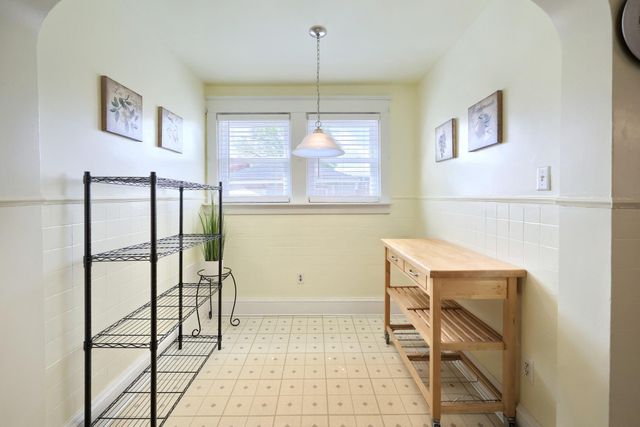 1616 W PHILADELPHIA ST, York, PA 17404