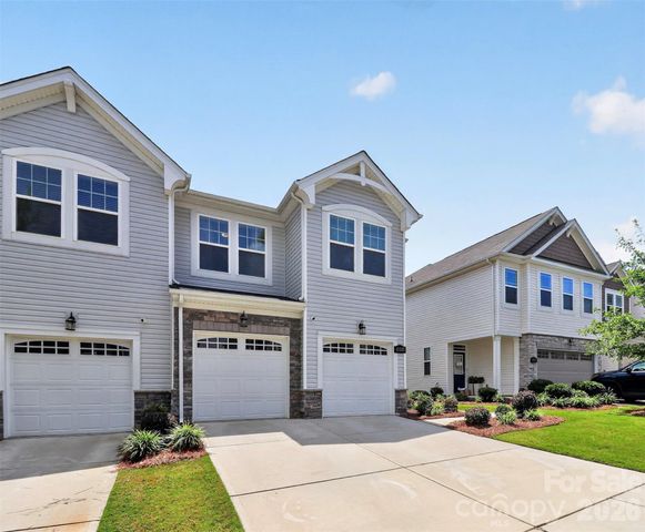 13327 Savaine Street, Charlotte, NC 28278