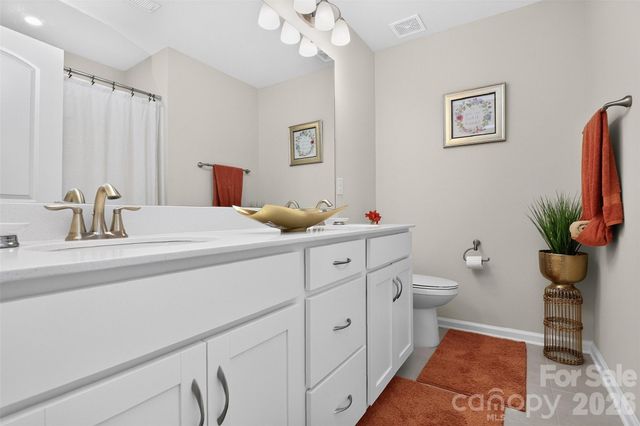 13327 Savaine Street, Charlotte, NC 28278