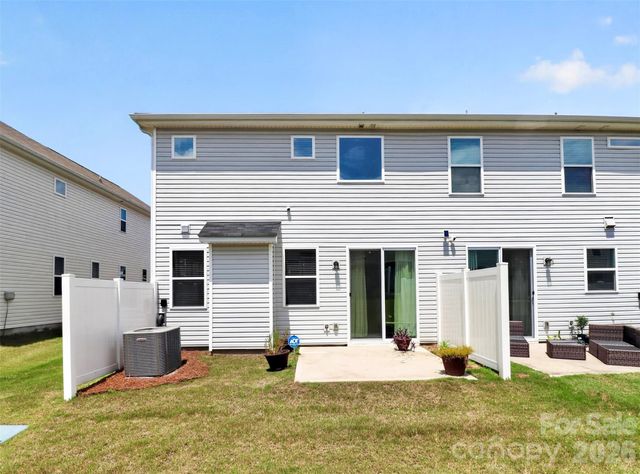 13327 Savaine Street, Charlotte, NC 28278