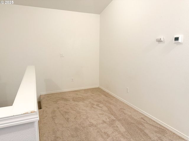 13416 Se HAROLD St 9, Portland, OR 97236