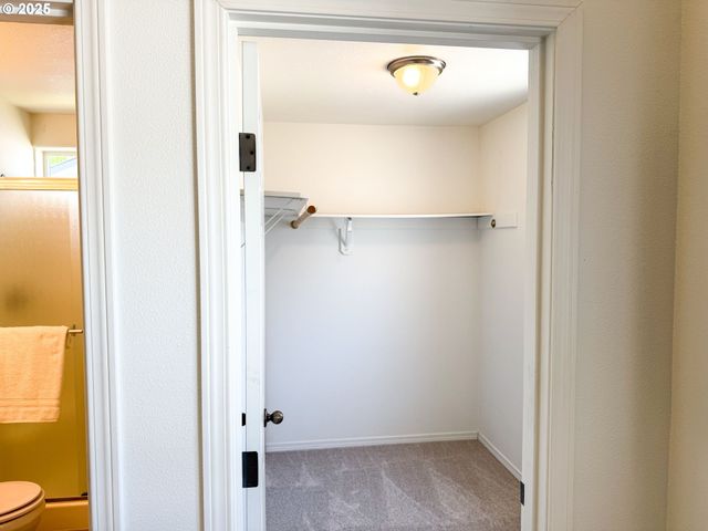 13416 Se HAROLD St 9, Portland, OR 97236