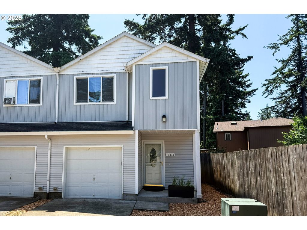 13416 Se HAROLD St 9, Portland, OR 97236