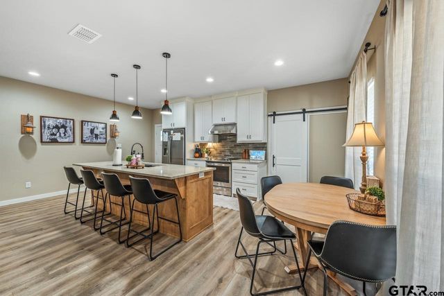 1190 COUNTY ROAD 3900, Hawkins, TX 75765