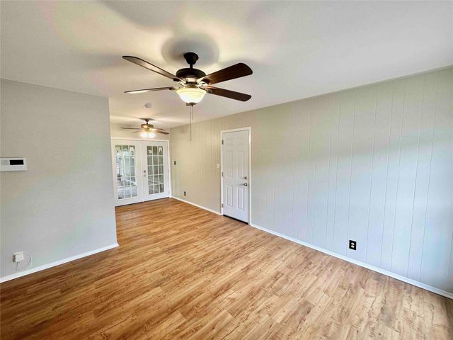 8109 Georgian DR A, Austin, TX 78753
