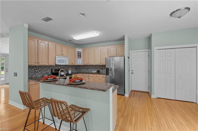 232 Suri DR, Williamsburg, VA 23185