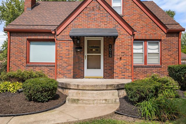 1015 Thornton Avenue, Des Moines, IA 50315