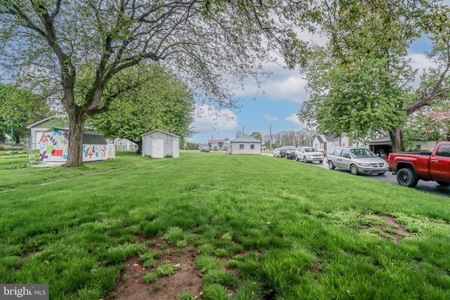 81-83 E MAIN ST, Newmanstown, PA 17073