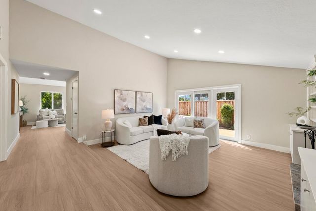 6448 Berwickshire Way, San Jose, CA 95120