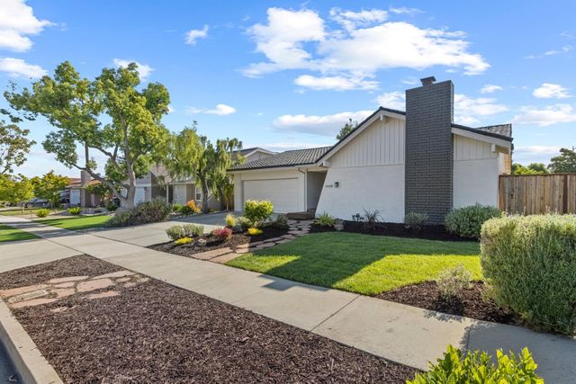 6448 Berwickshire Way, San Jose, CA 95120