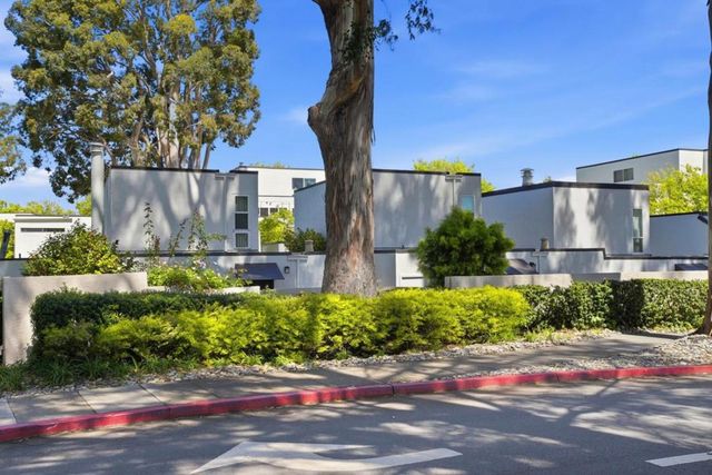 1919 Alameda De Las Pulgas 75, San Mateo, CA 94403