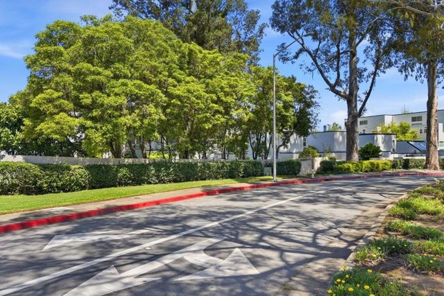 1919 Alameda De Las Pulgas 75, San Mateo, CA 94403