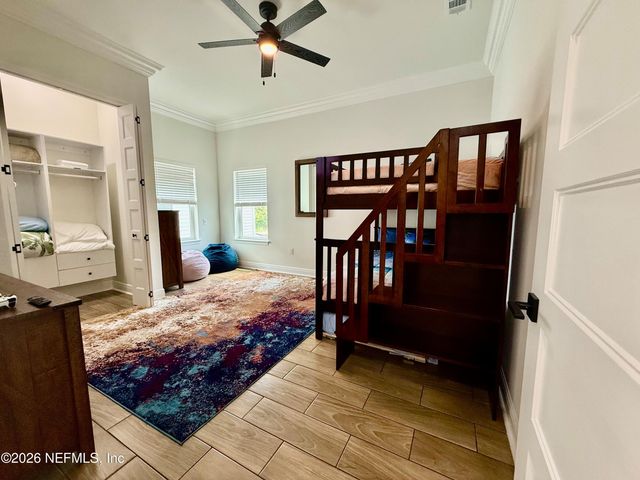 815 S 11TH Avenue S, Jacksonville Beach, FL 32250