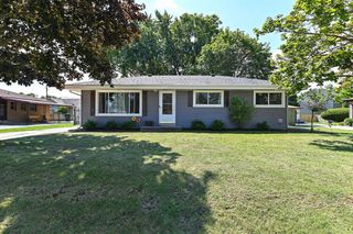 1845 Wedgewood DRIVE, Racine, WI 53402
