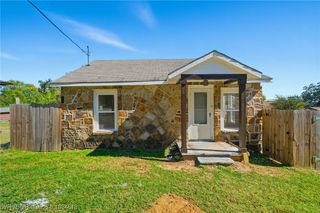 802 Buena Vista Avenue, Van Buren, AR 72956