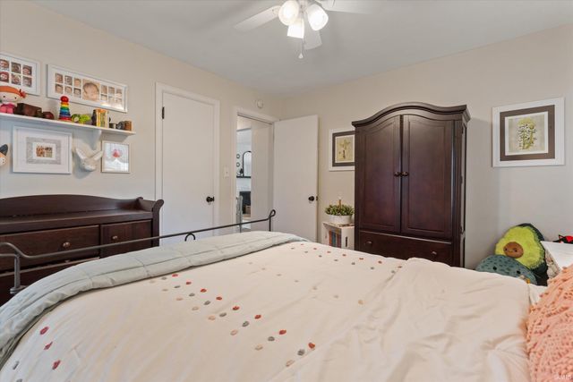 2910 Erskine Boulevard, South Bend, IN 46614