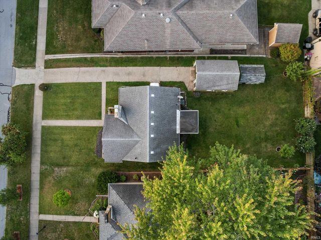 2910 Erskine Boulevard, South Bend, IN 46614