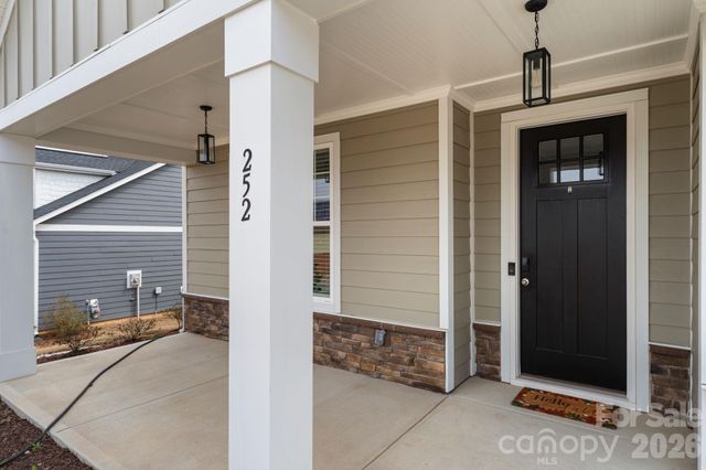 252 Hamrick Road, Cramerton, NC 28032