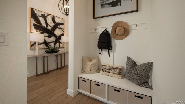 9303 Pioneer Junction, San Antonio, TX 78254