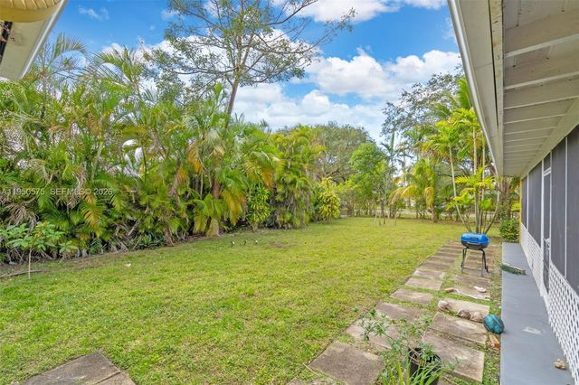 781 NW 66th Ave, Plantation, FL 33317