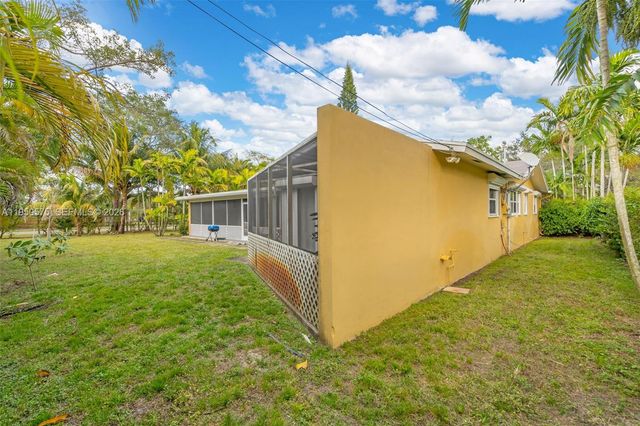 781 NW 66th Ave, Plantation, FL 33317