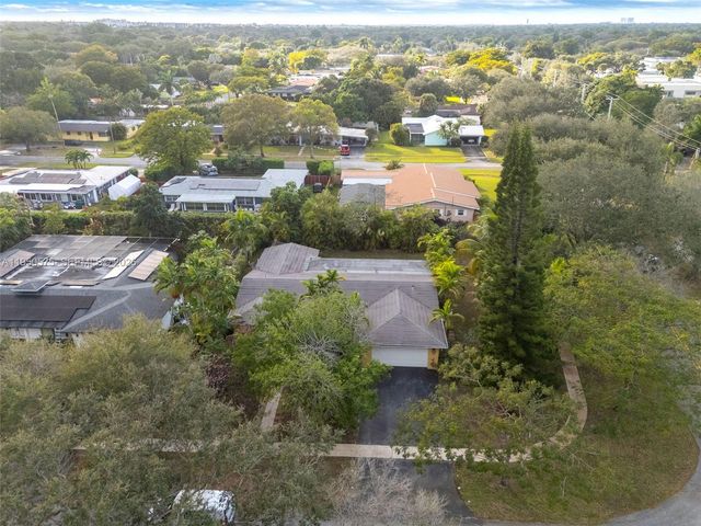 781 NW 66th Ave, Plantation, FL 33317