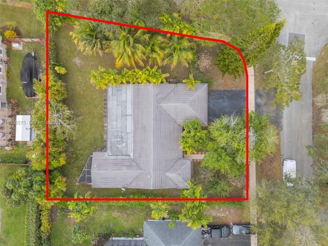 781 NW 66th Ave, Plantation, FL 33317