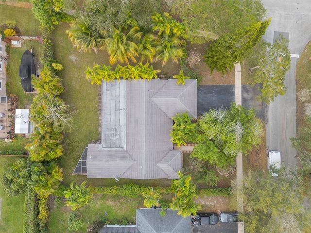 781 NW 66th Ave, Plantation, FL 33317