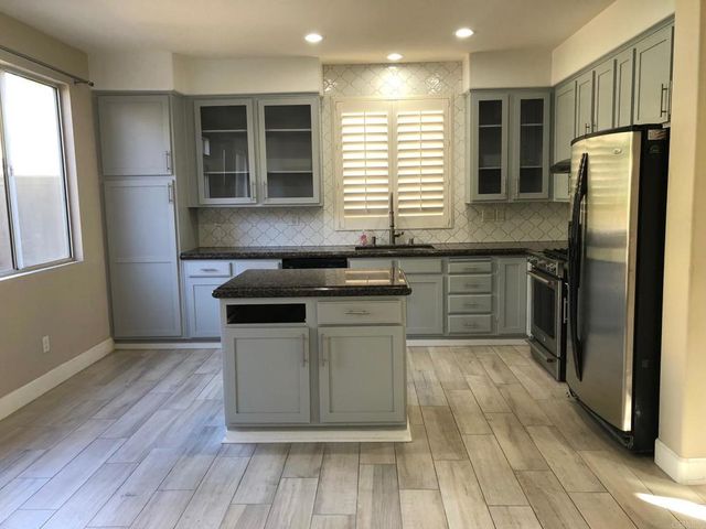 130 Venetia Way, Oceanside, CA 92057