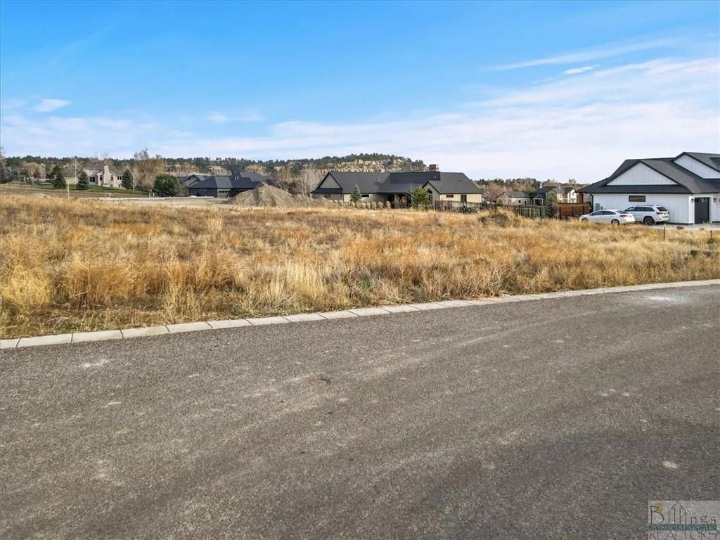 6047 Canyonwoods DRIVE, Billings, MT 59106 photo 4