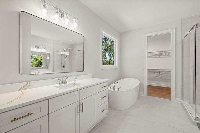 4605 W SAN JOSE STREET, Tampa, FL 33629