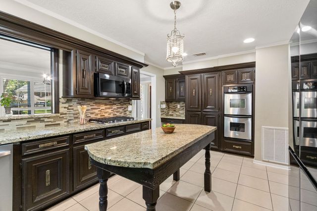 16119 Maplehurst Drive, Spring, TX 77379