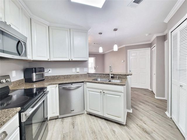 3705 SW 27TH STREET 824, Gainesville, FL 32608