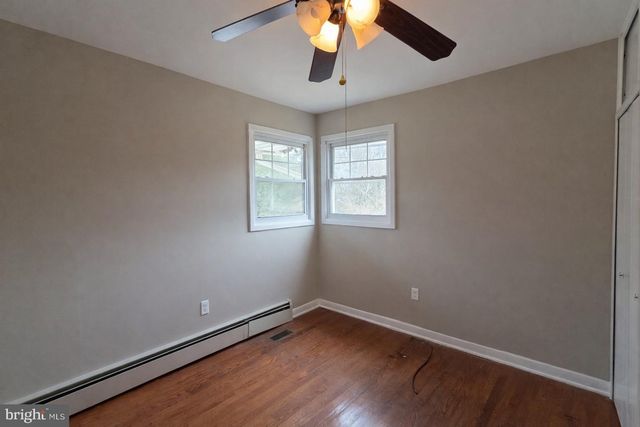 6125 FISHERS STATION RD, Lothian, MD 20711