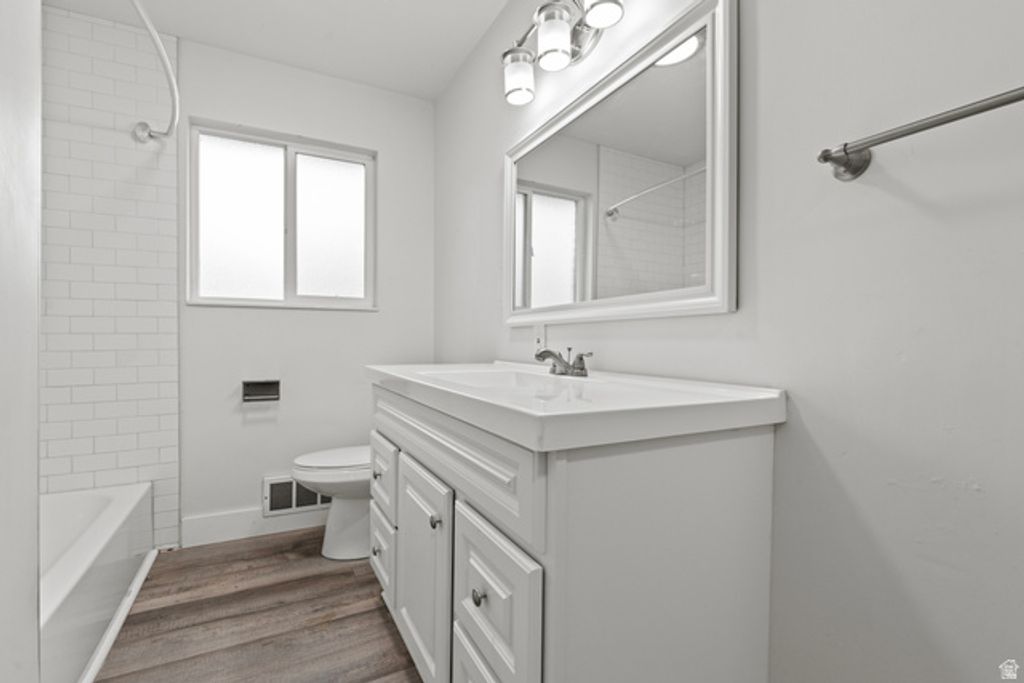 Image 15 of property listing at 674 E 9TH, Ogden, UT 84404