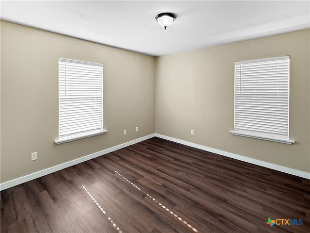 816 E Avenue M, Temple, TX 76504