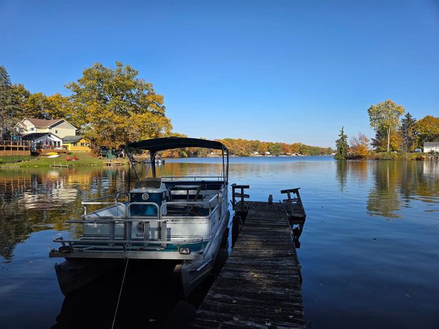 601 N Kalamazoo Street, Paw Paw, MI 49079