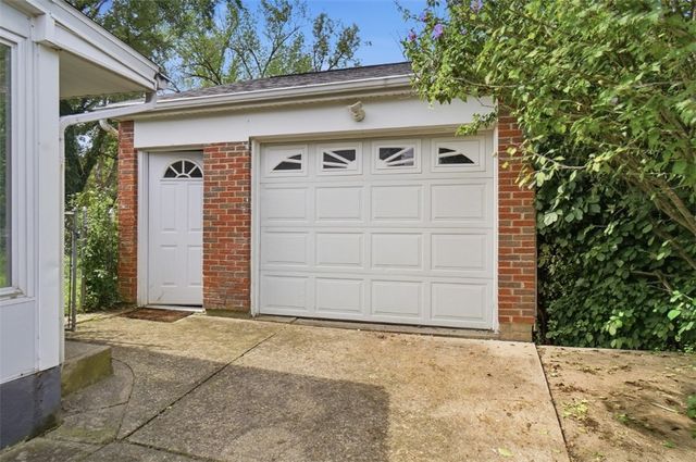 10959 Thornview Drive, Sharonville, OH 45241
