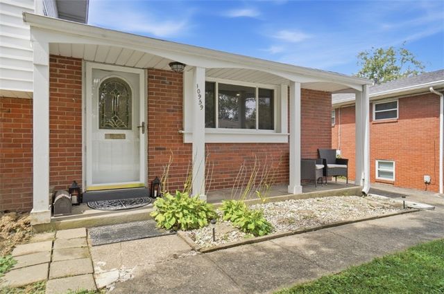 10959 Thornview Drive, Sharonville, OH 45241
