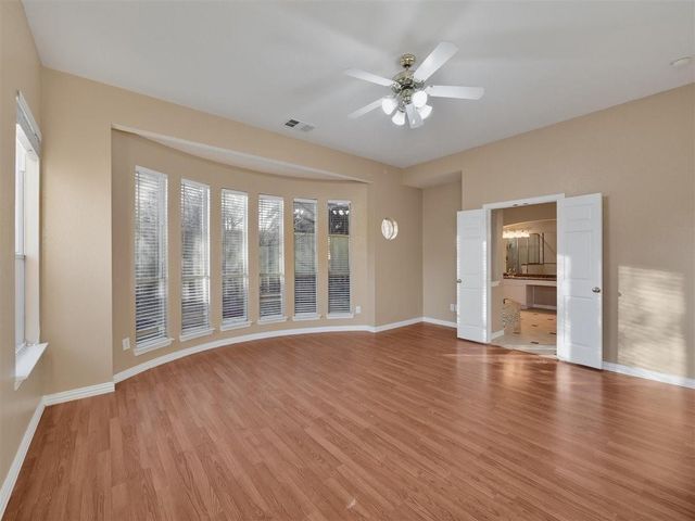 4551 Durrand Drive, Grand Prairie, TX 75052