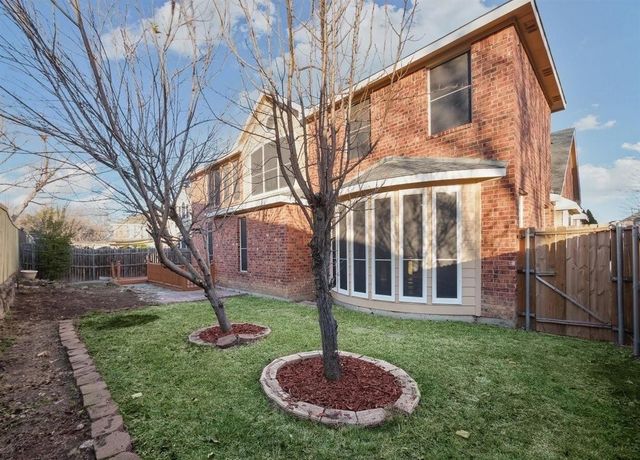 4551 Durrand Drive, Grand Prairie, TX 75052