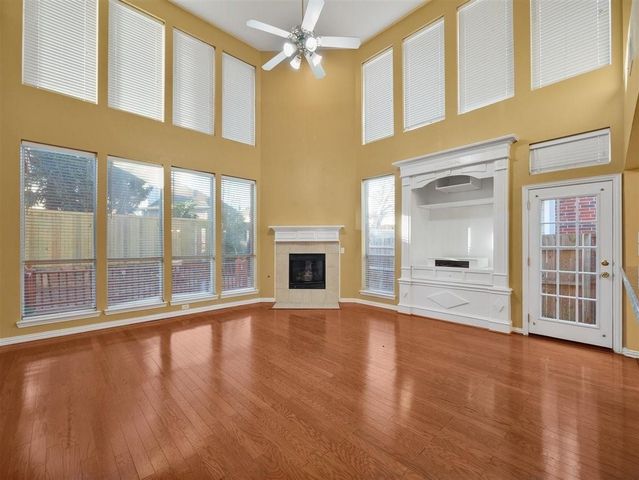 4551 Durrand Drive, Grand Prairie, TX 75052